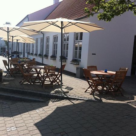 Hotel Radhuskroen Frederikssund Dış mekan fotoğraf